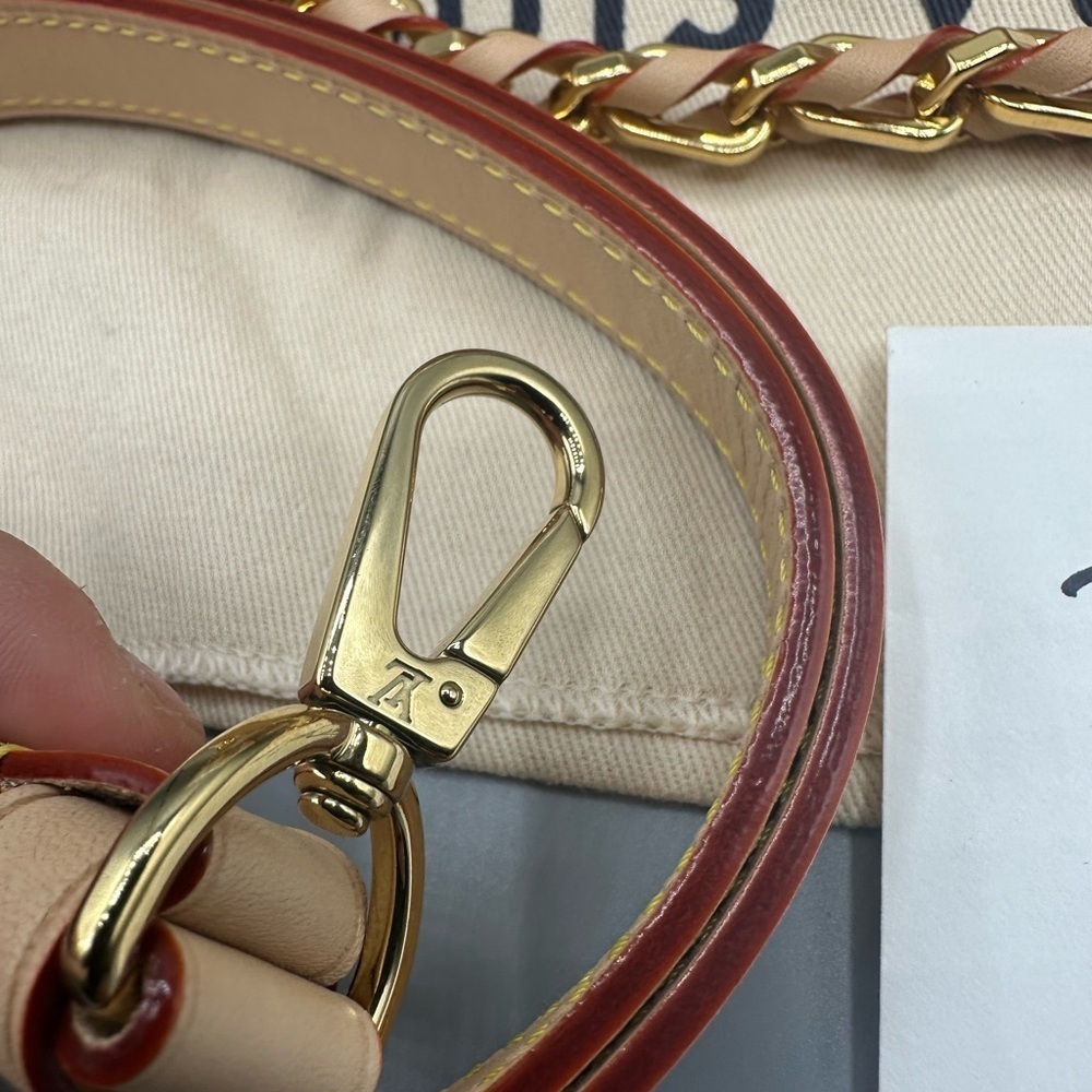 Louis Vuitton mini Dauphine - Picture 2 of 15